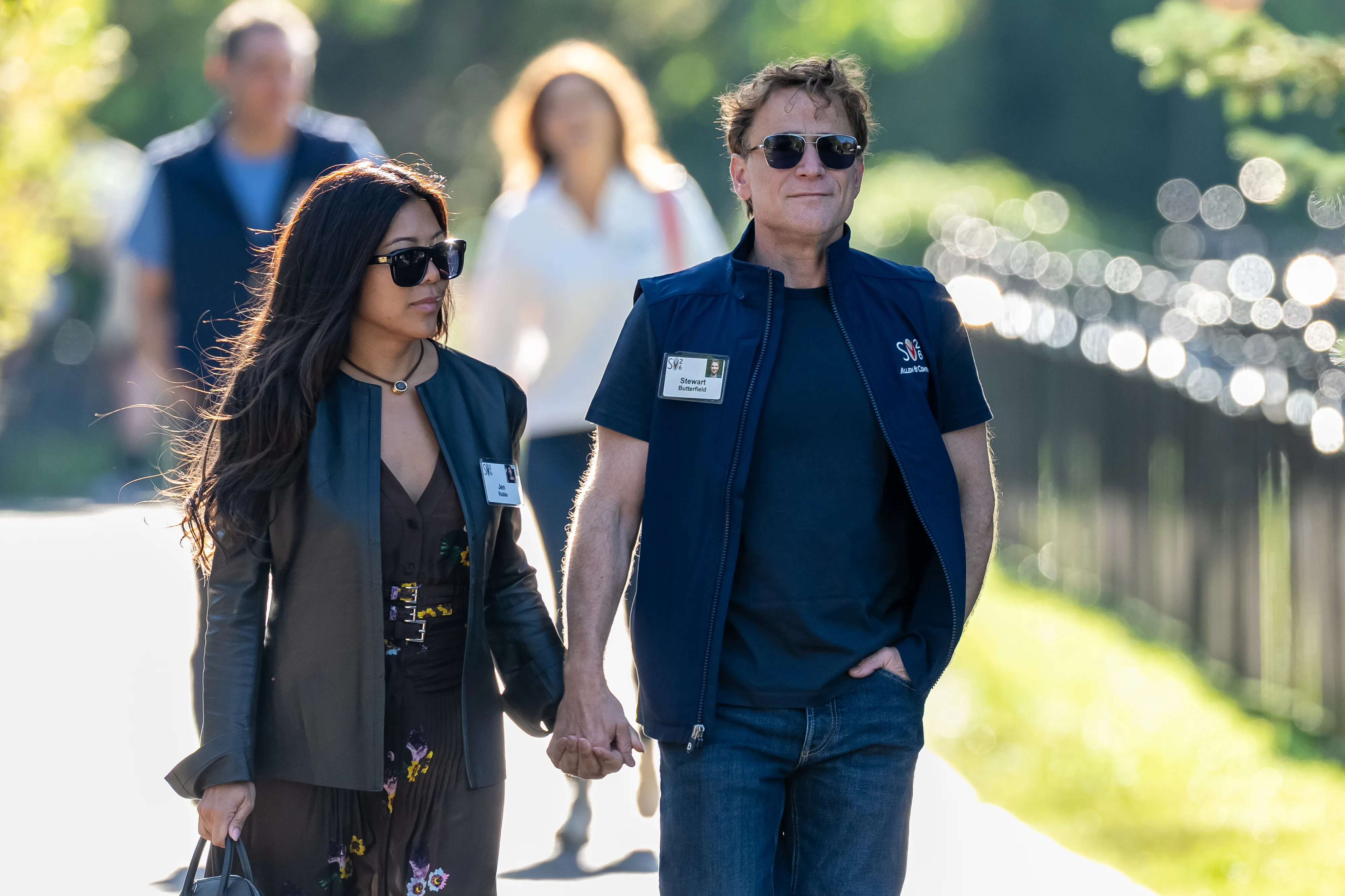 Jennifer Rubio, Stewart Butterfield