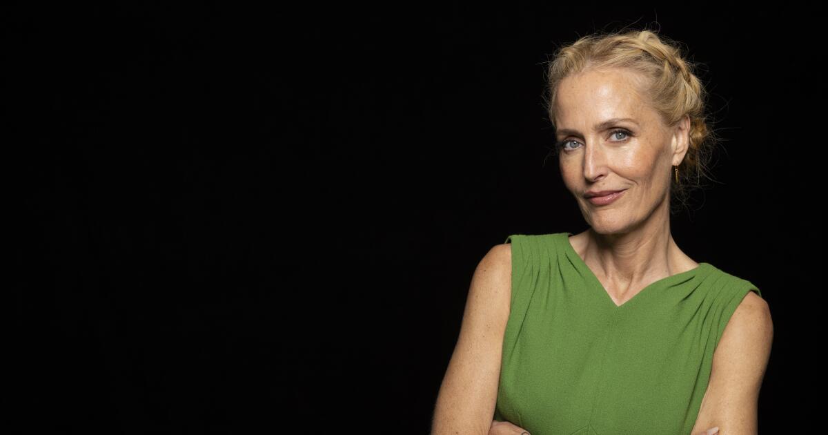 Gillian Anderson’s new adventure brings her deeper into sex — and slashers