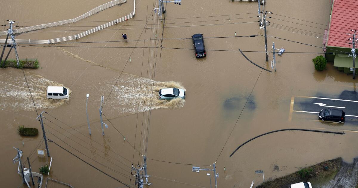 Record-breaking rain floods east of Tokyo, kill at least 5 people, cause widespread damage