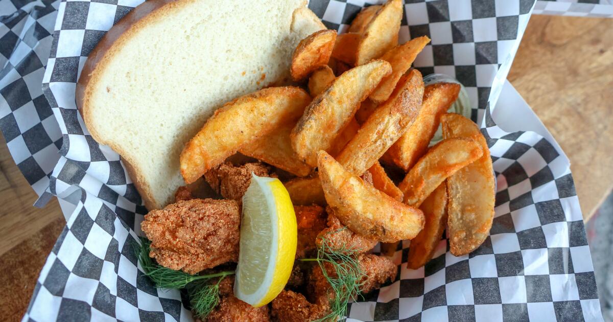 Auntie’s House brings the Southern fish fry tradition to West Adams
