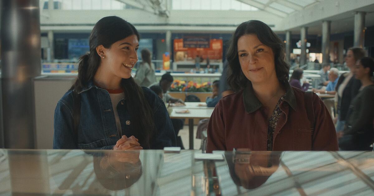 ‘Don’t Say Good Luck’ showcases Sunny Sandler, but Melanie Lynskey makes it shine