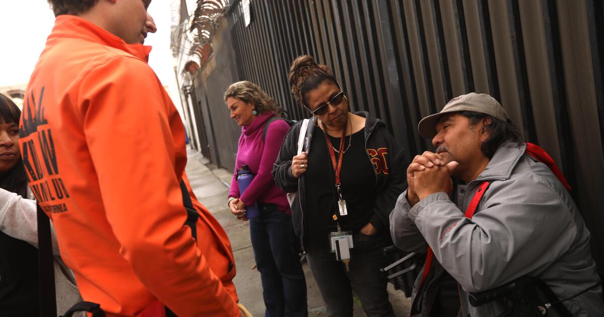 Keeping mentally ill Angelenos in jail doesn’t help anyone