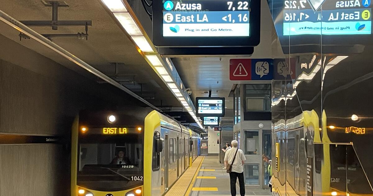 Homelessness has dropped 57% on Metro system since 2024, count finds
