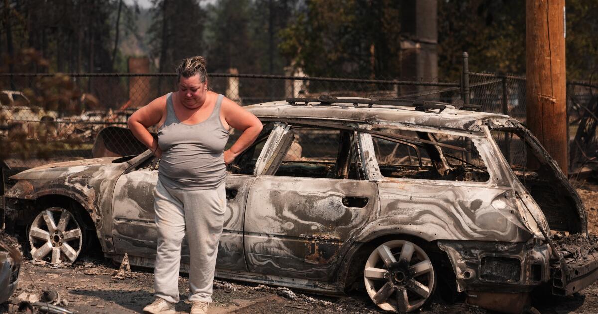 Firefighters get a handle on Spokane wildfires as tens of thousands remain evacuated