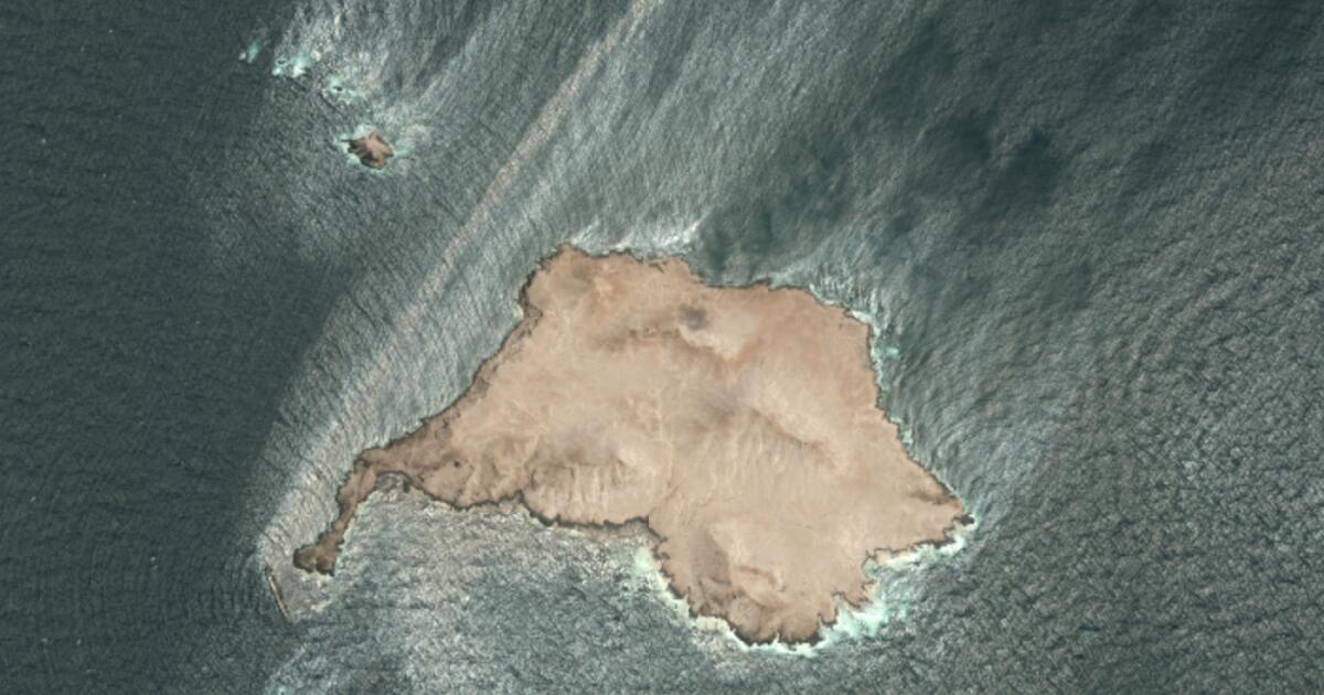 Leaking tanker off Oman coast is sinking deeper, satellite images show, threatening marine life