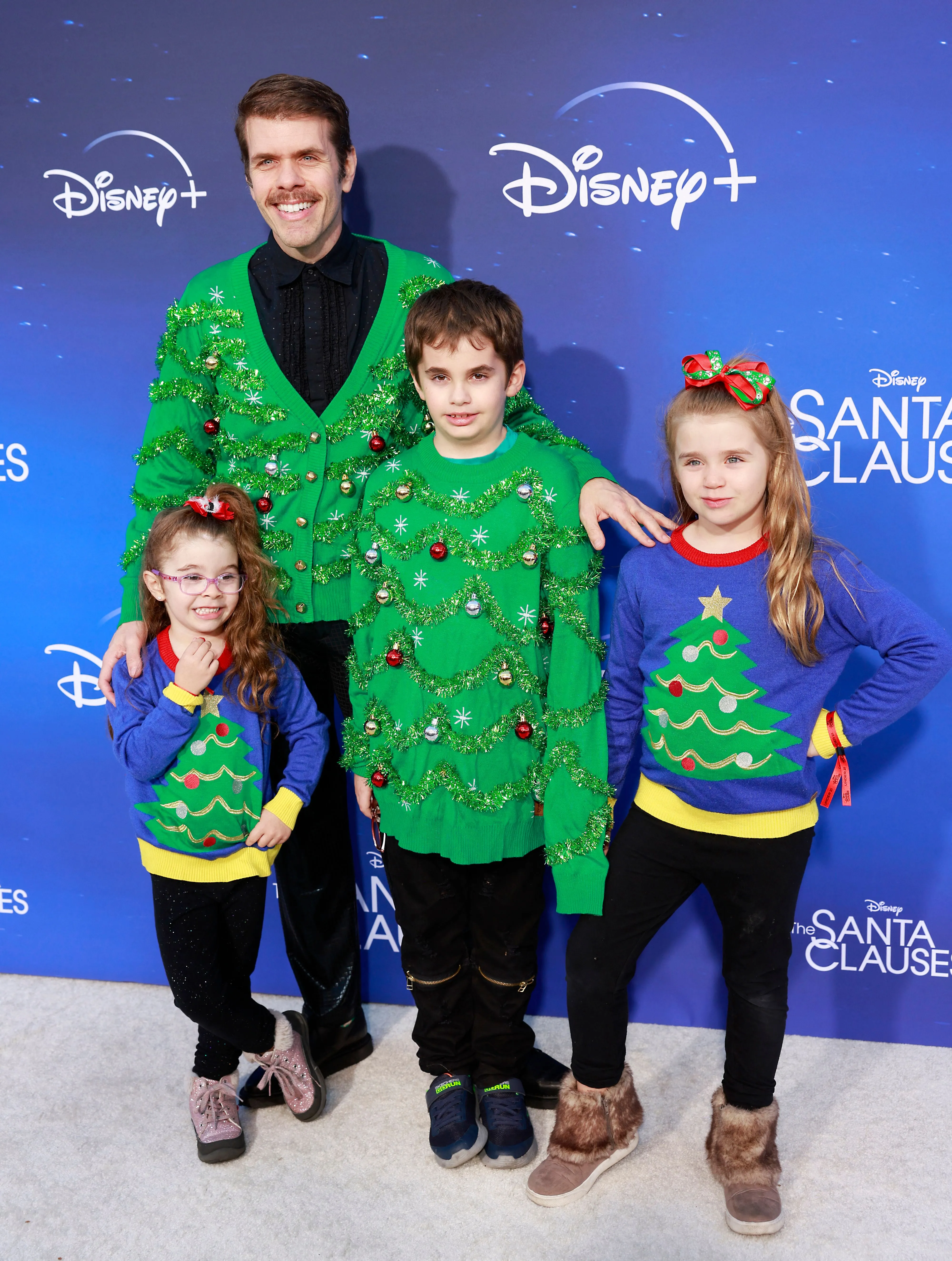 Perez Hilton with his kids