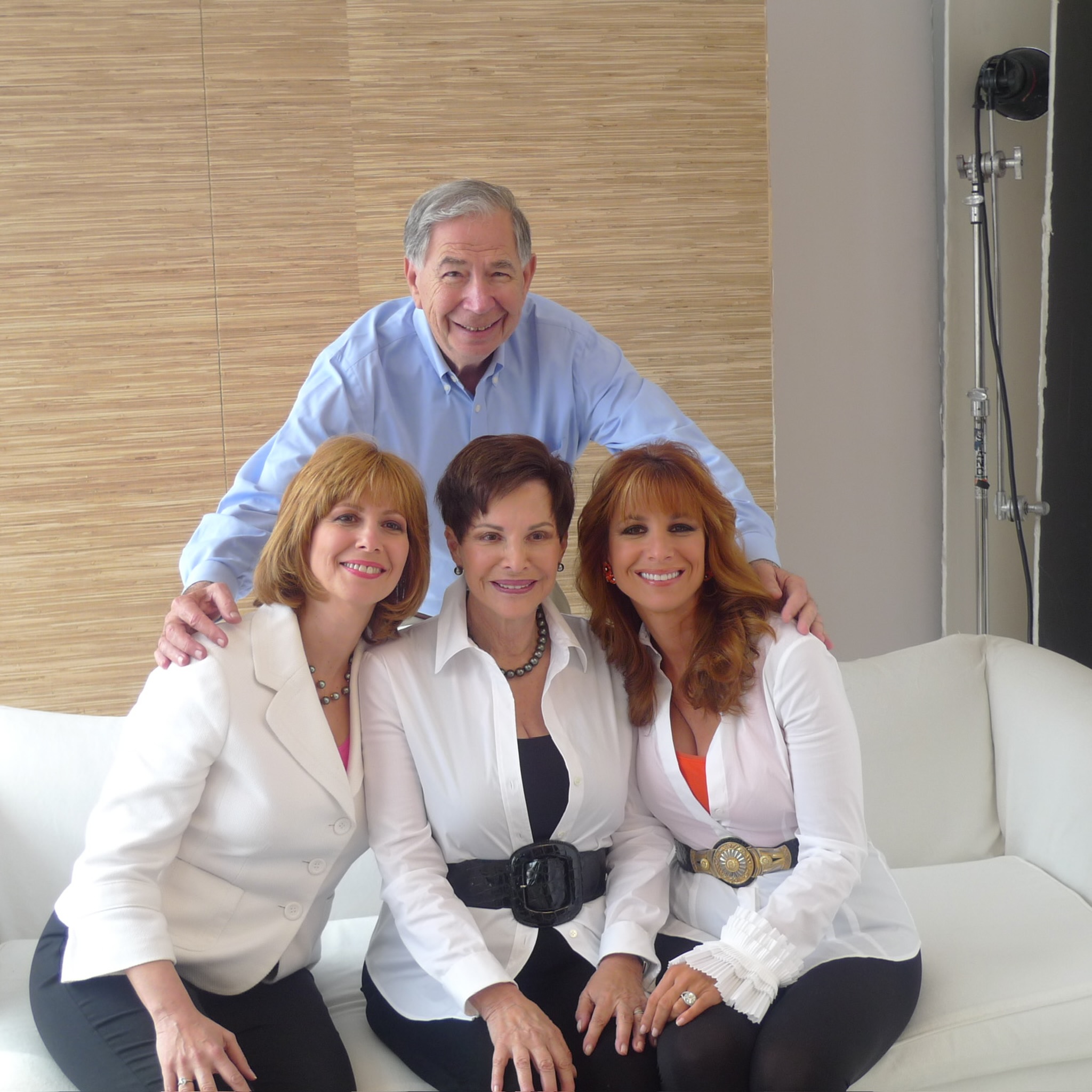 Jill Zarin, her mother Gloria, and two other family members smiling for a photo.